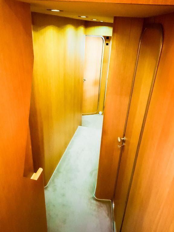 Yacht Diva Hotel en barco