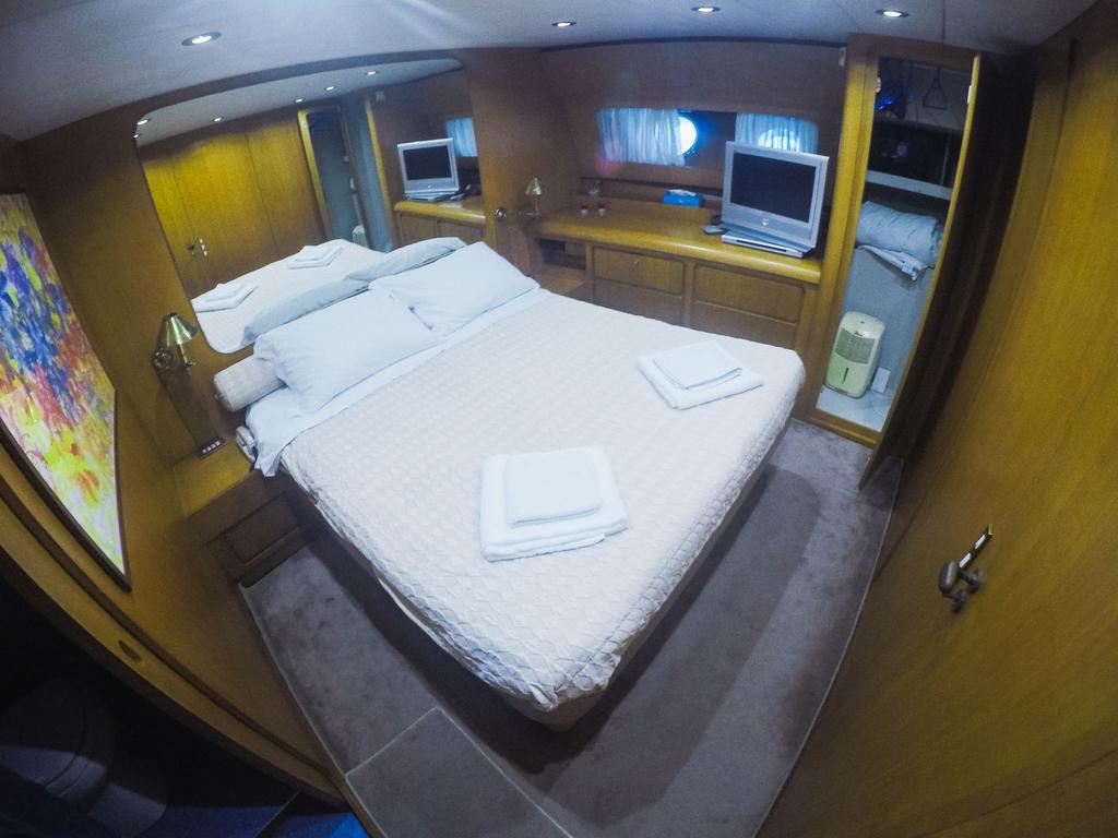 Hotel en barco Yacht Diva *